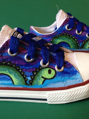 All star pintado a mão modelo loch ness