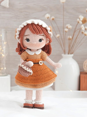 Boneca amigurumi zoe