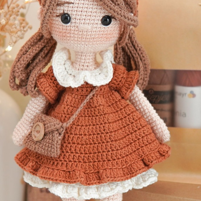 Imagem 2 - Boneca Mia em Amigurumi
