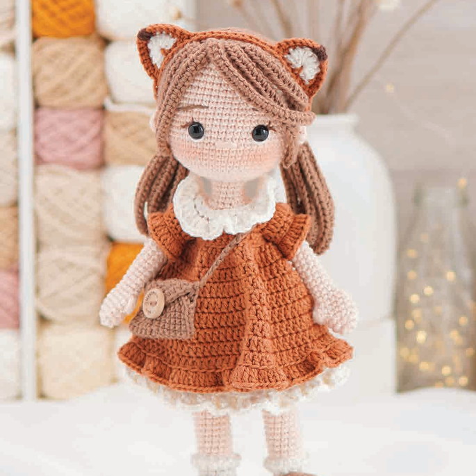 Imagem 1 - Boneca Mia em Amigurumi