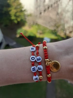 Kit com 3 pulseiras tecidas cor vermelha