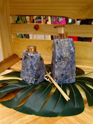 Kit saboneteira e difusor - pedra quartzo azul