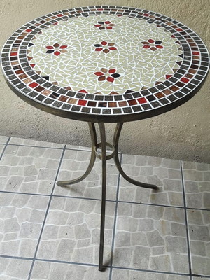 Mesa em mosaico 60cm charme